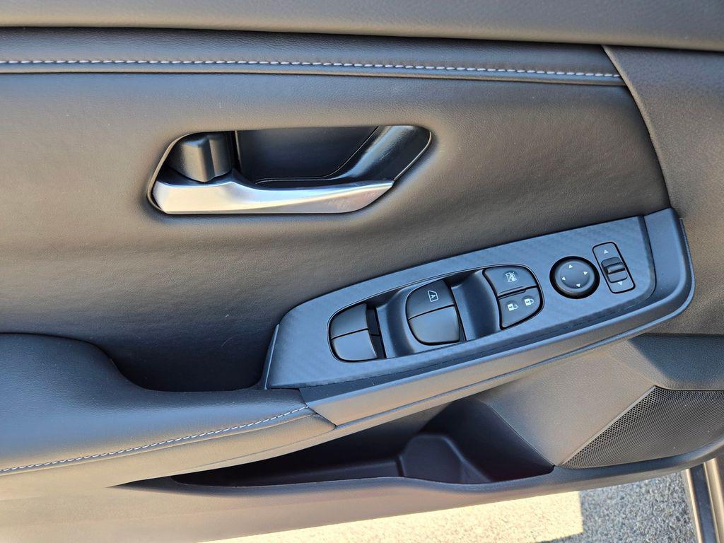 new 2025 Nissan Sentra car, priced at $22,132