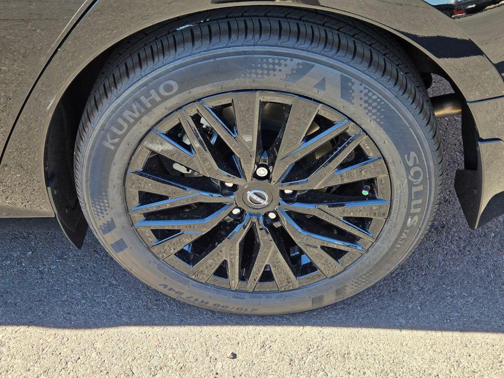 new 2025 Nissan Altima car, priced at $26,932