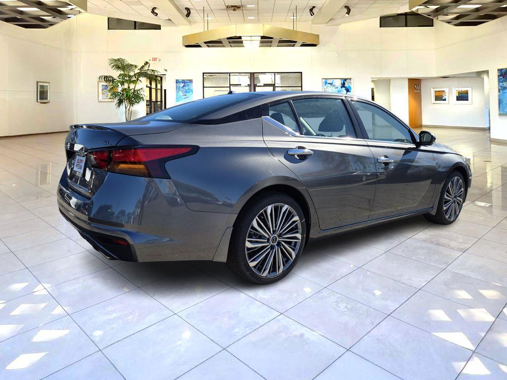 new 2025 Nissan Altima car, priced at $31,711