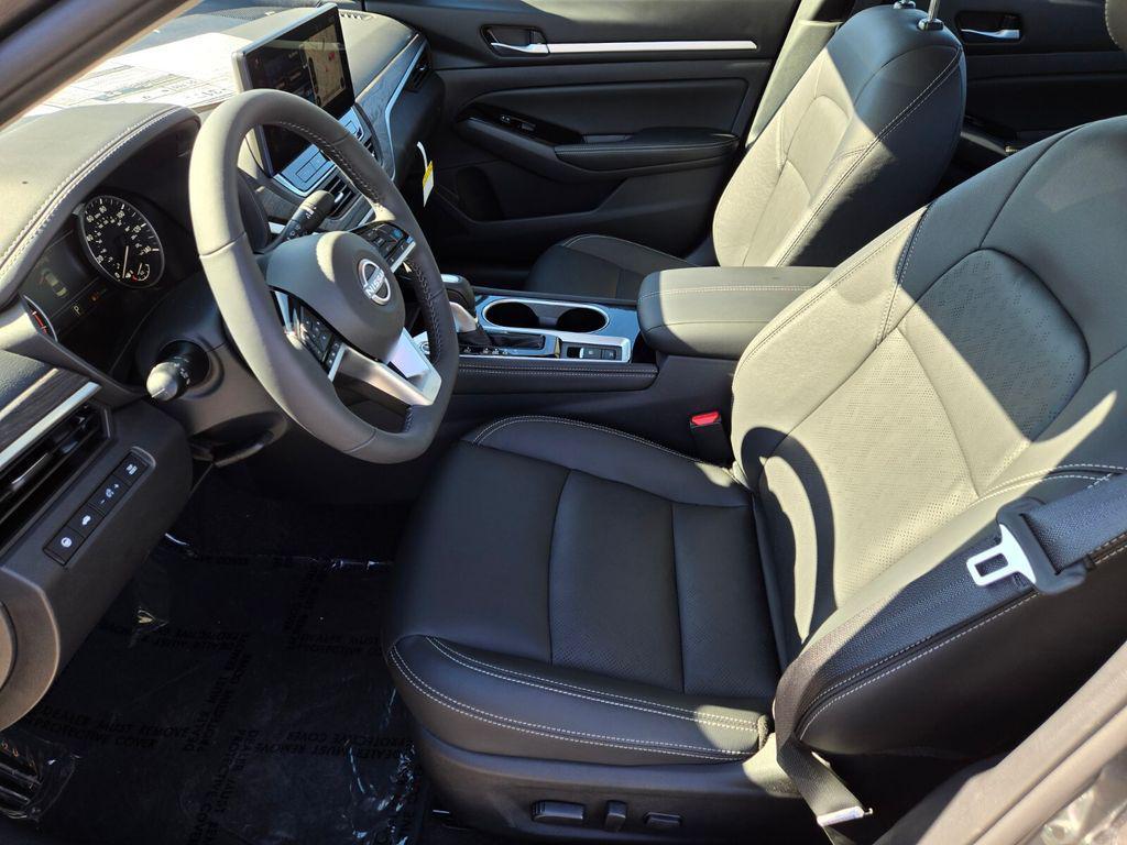 new 2025 Nissan Altima car, priced at $31,711