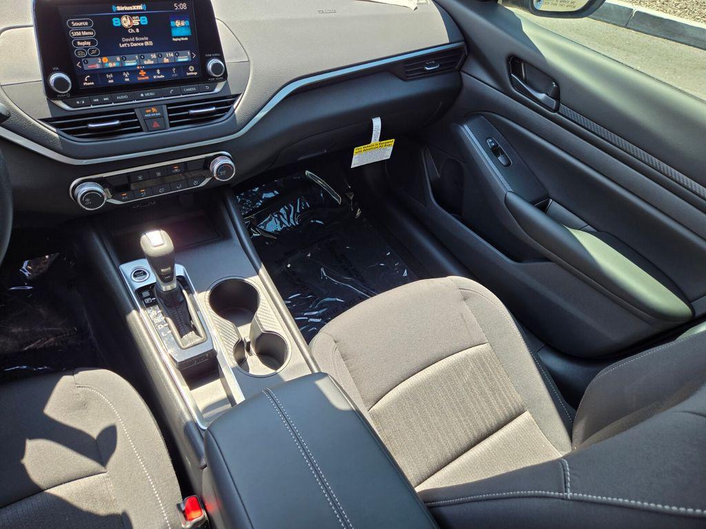 new 2025 Nissan Altima car, priced at $26,738
