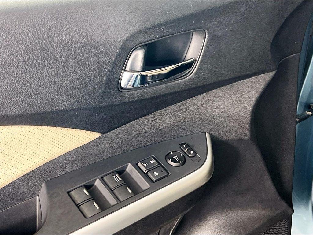 used 2016 Honda CR-V car, priced at $18,995