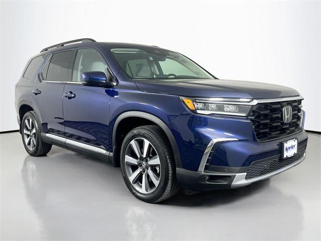 used 2023 Honda Pilot car, priced at $42,999