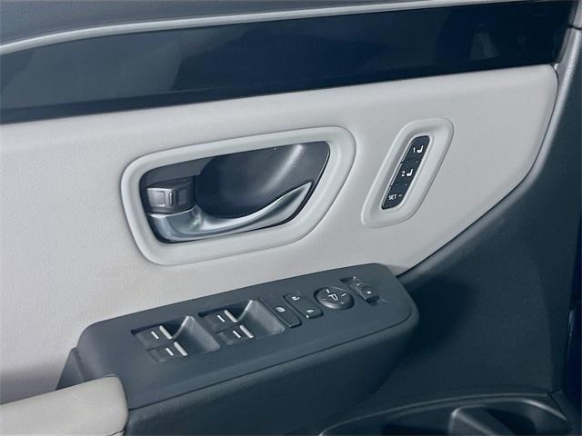 used 2023 Honda Pilot car, priced at $42,999