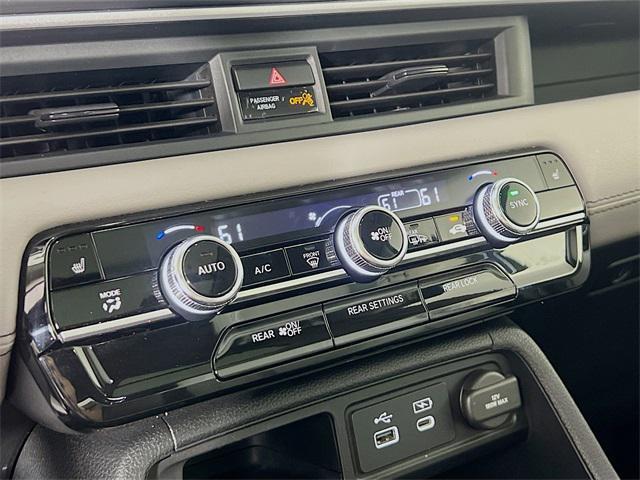 used 2023 Honda Pilot car, priced at $42,999