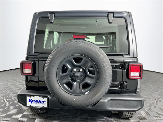 used 2022 Jeep Wrangler Unlimited car, priced at $35,000