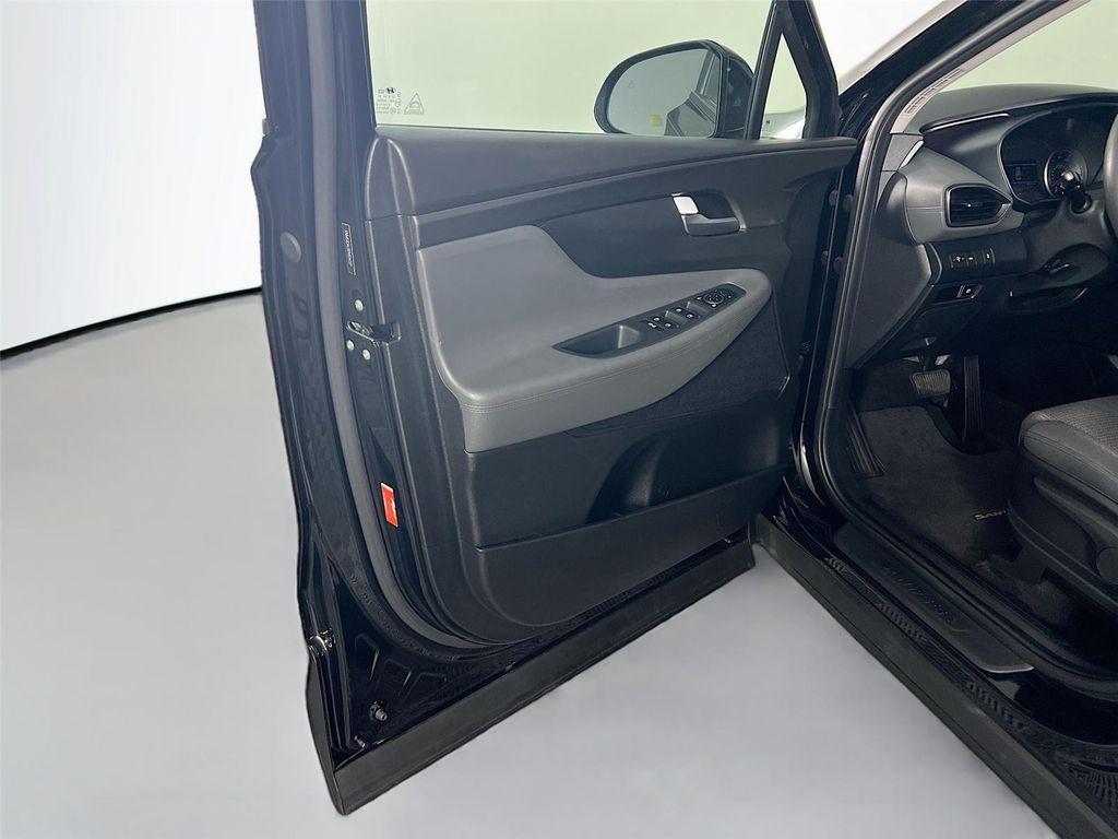 used 2023 Hyundai Santa Fe car, priced at $21,895