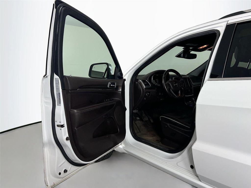 used 2018 Jeep Grand Cherokee car, priced at $16,500