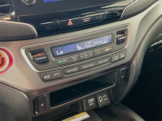 used 2022 Honda Pilot car, priced at $33,000