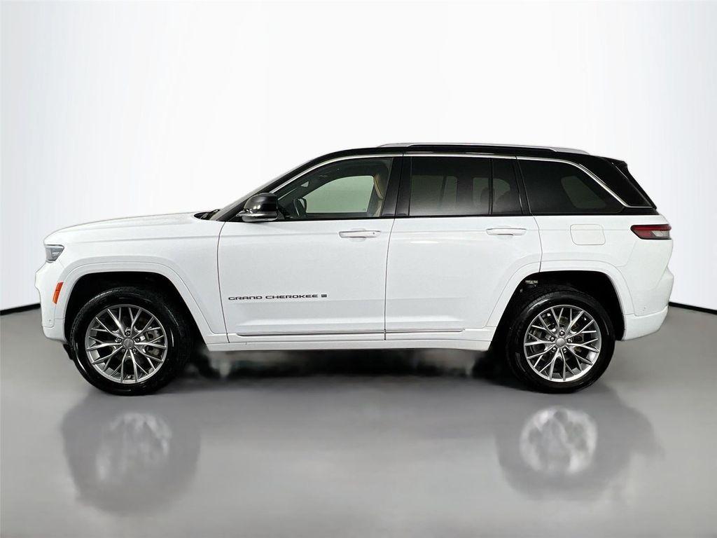used 2022 Jeep Grand Cherokee car, priced at $38,844