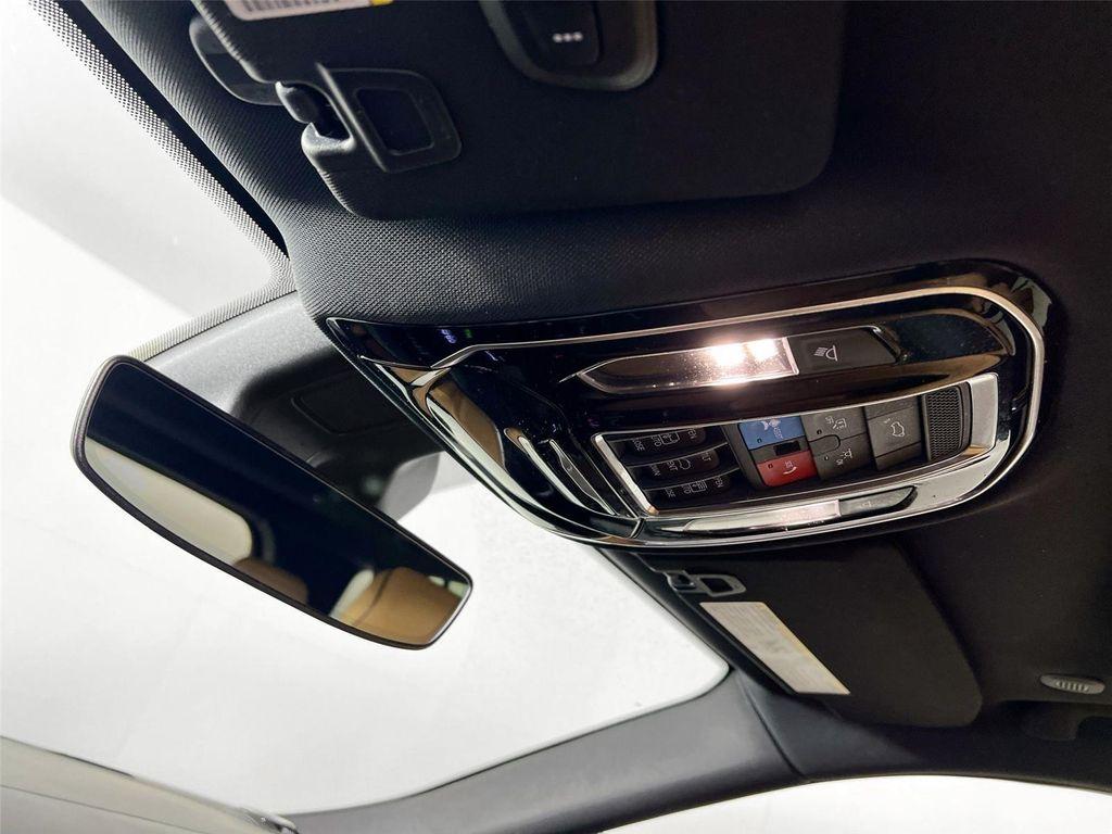 used 2022 Jeep Grand Cherokee car, priced at $38,844