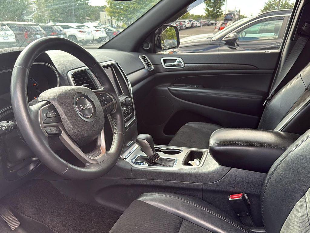 used 2018 Jeep Grand Cherokee car, priced at $17,850