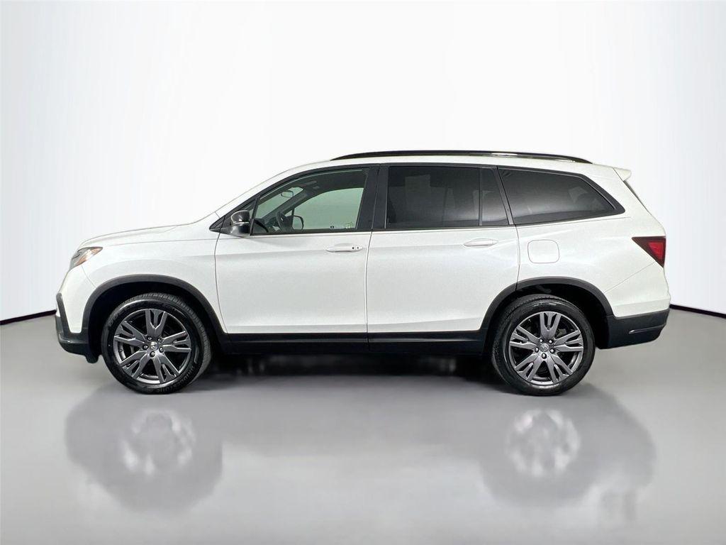 used 2022 Honda Pilot car, priced at $31,000