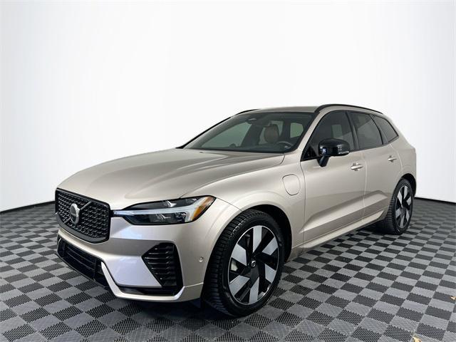 used 2023 Volvo XC60 Recharge Plug-In Hybrid car, priced at $48,000