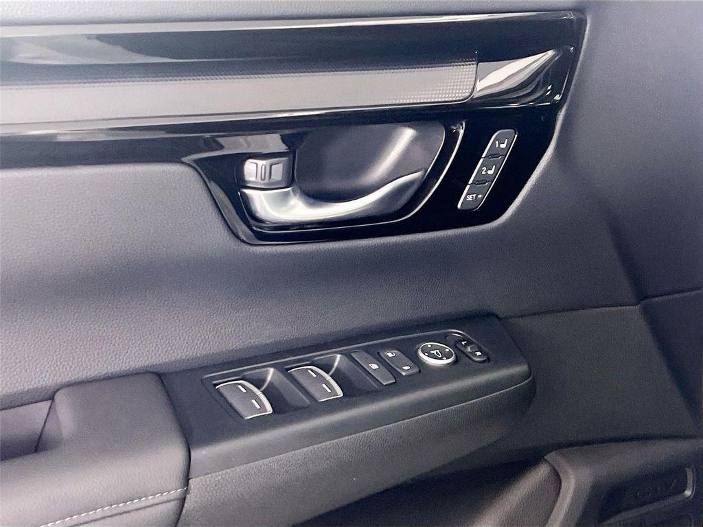 used 2024 Honda CR-V car, priced at $33,000