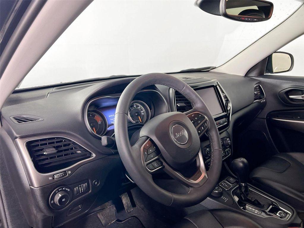 used 2022 Jeep Cherokee car, priced at $26,350