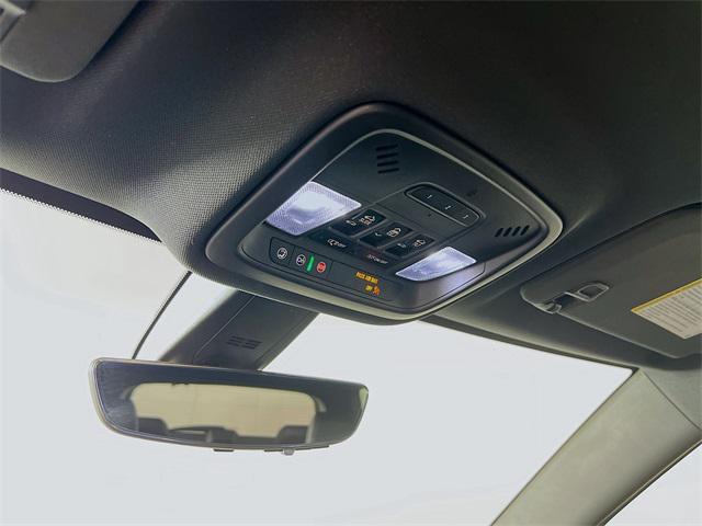 used 2023 Chevrolet Traverse car, priced at $33,500