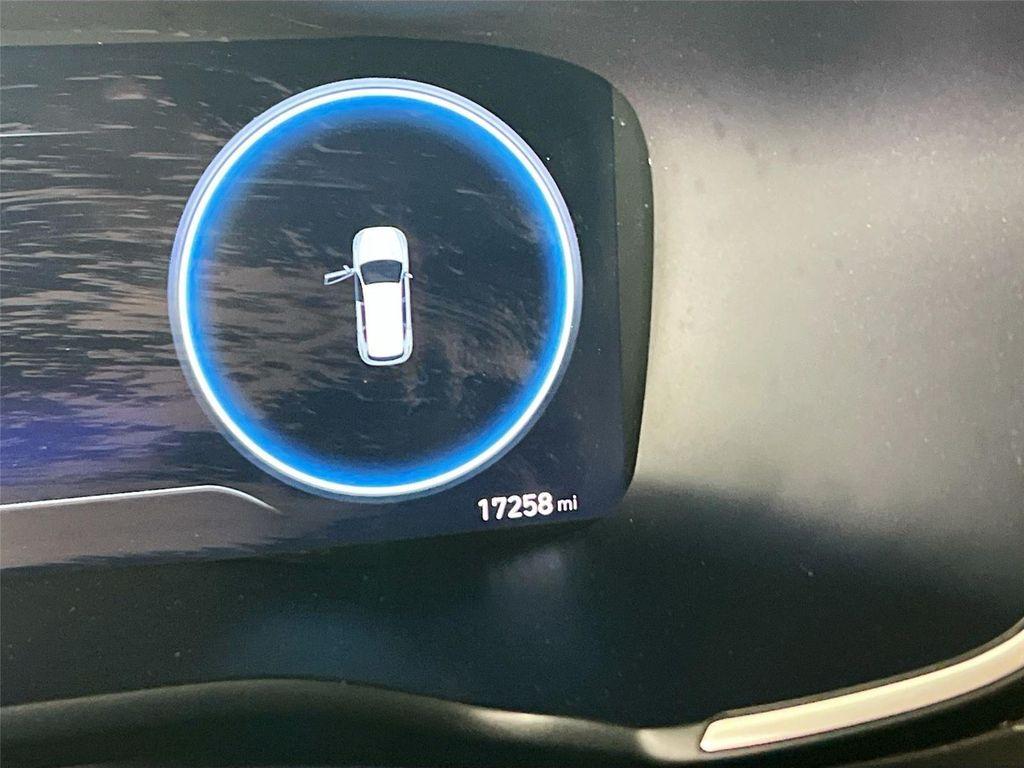 used 2023 Hyundai Santa Fe car, priced at $30,250