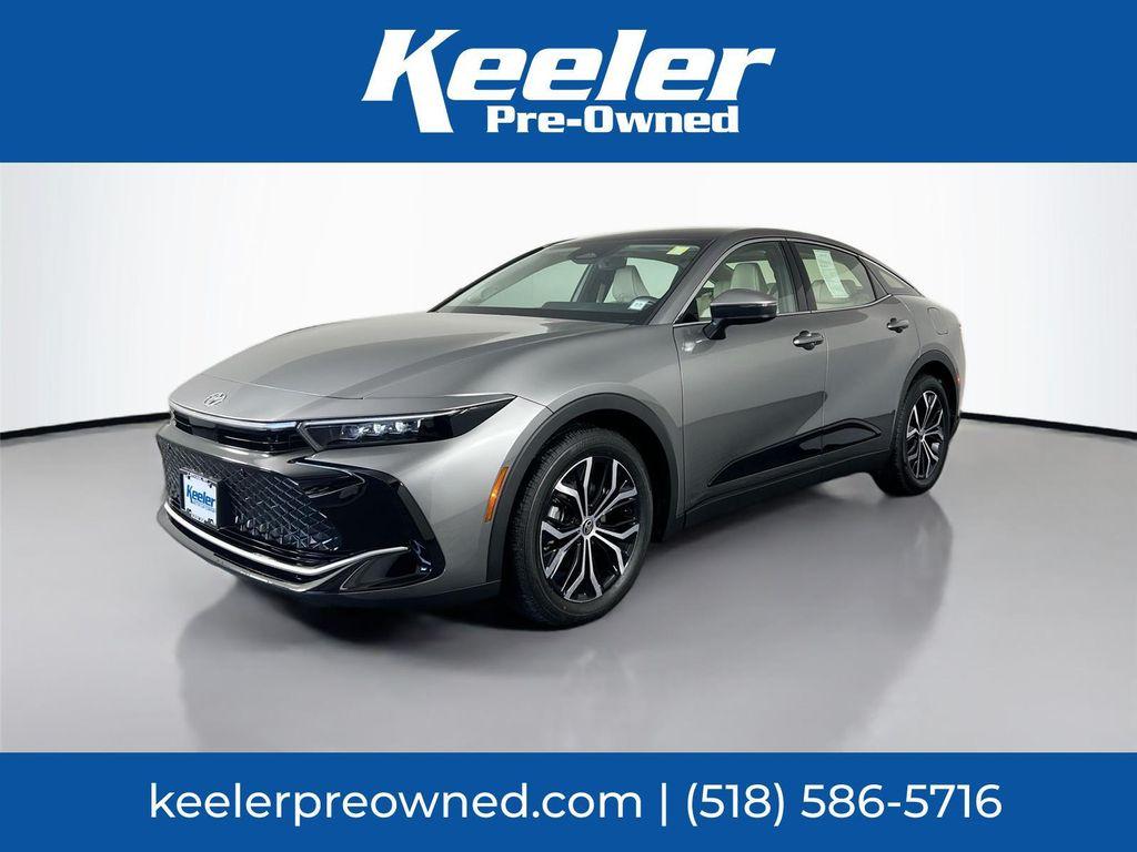 used 2025 Toyota Crown car, priced at $39,000