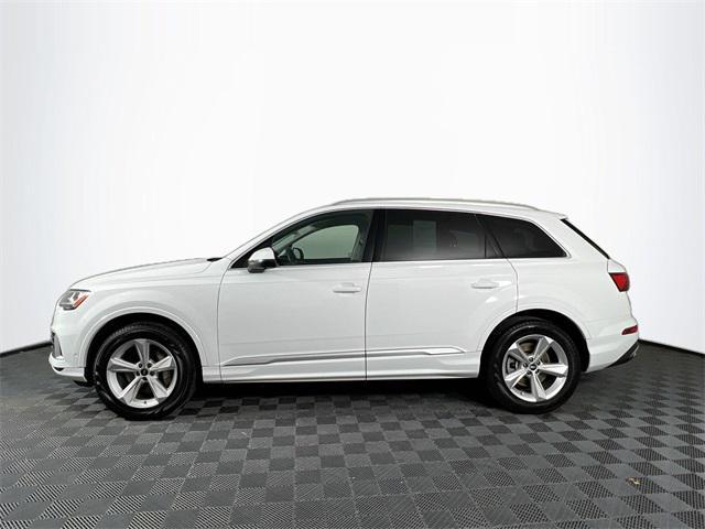 used 2021 Audi Q7 car, priced at $33,000