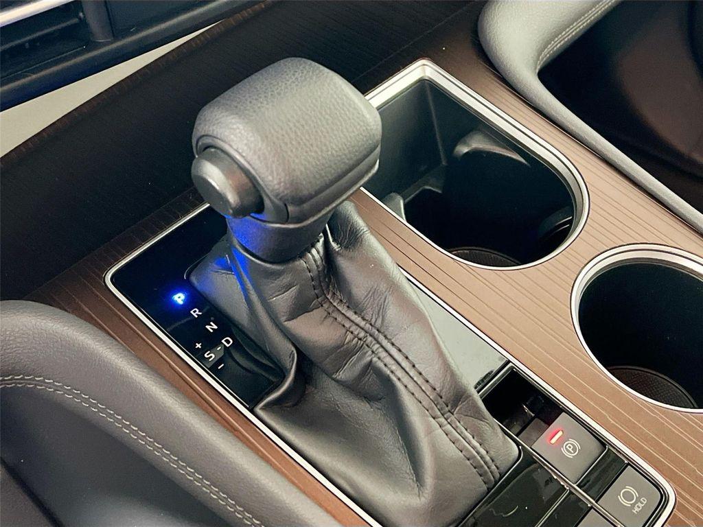 used 2022 Toyota Sienna car, priced at $32,995