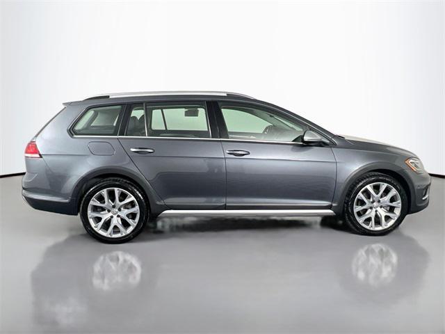 used 2019 Volkswagen Golf Alltrack car, priced at $21,500