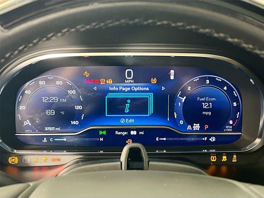 used 2024 Chevrolet Suburban car, priced at $68,000