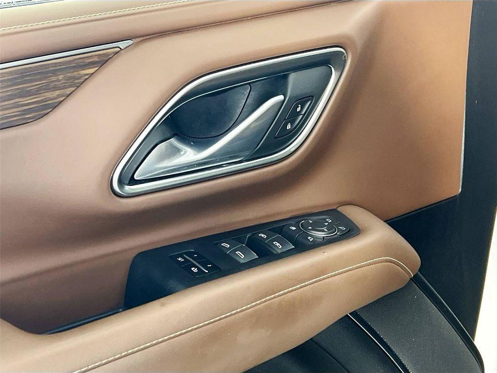 used 2024 Chevrolet Suburban car, priced at $68,000