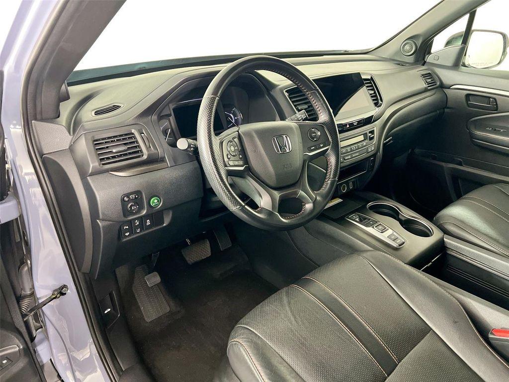 used 2022 Honda Passport car, priced at $33,500
