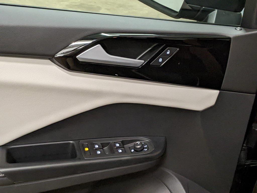 new 2025 Volkswagen Taos car, priced at $25,711