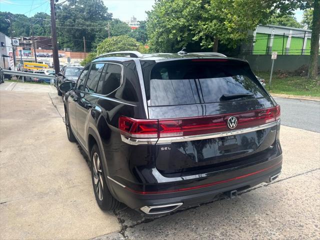 used 2024 Volkswagen Atlas car, priced at $40,500