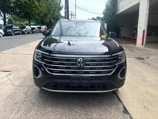 used 2024 Volkswagen Atlas car, priced at $40,500