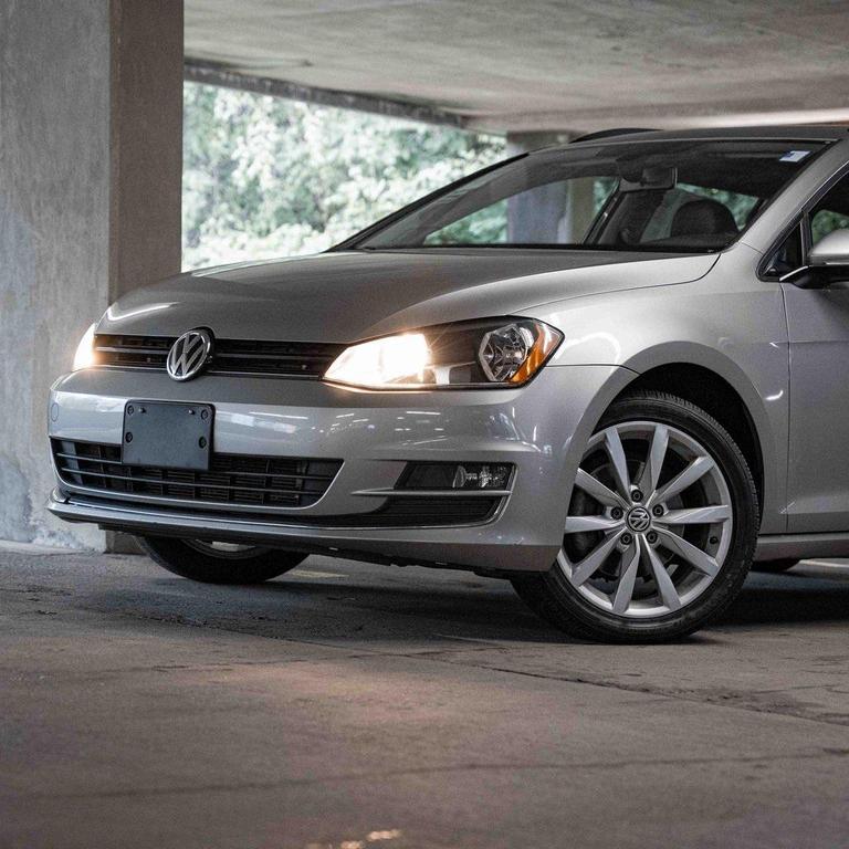 used 2017 Volkswagen Golf SportWagen car, priced at $15,000