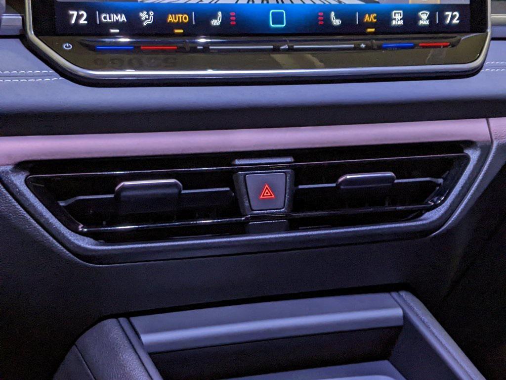 new 2025 Volkswagen Tiguan car, priced at $37,836