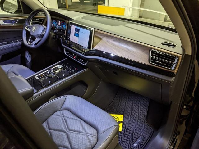 new 2025 Volkswagen Atlas car, priced at $43,587