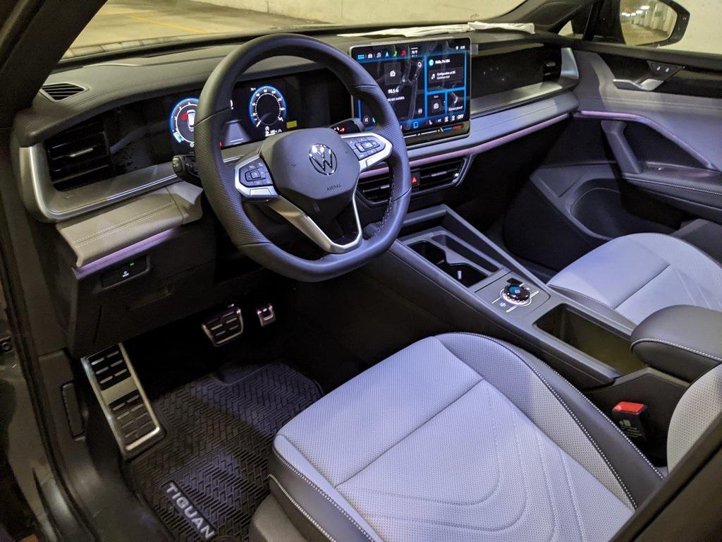 new 2025 Volkswagen Tiguan car, priced at $36,986
