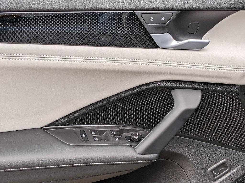 new 2025 Volkswagen Tiguan car, priced at $35,731