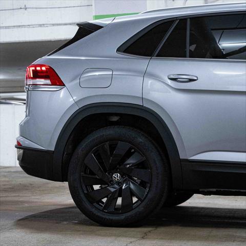 new 2025 Volkswagen Atlas Cross Sport car, priced at $47,411