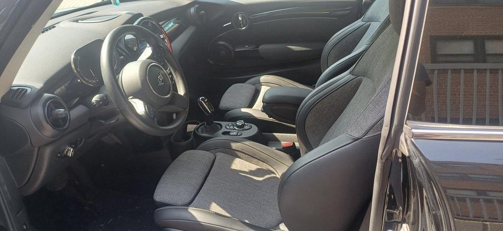 used 2023 MINI Hardtop car, priced at $22,500