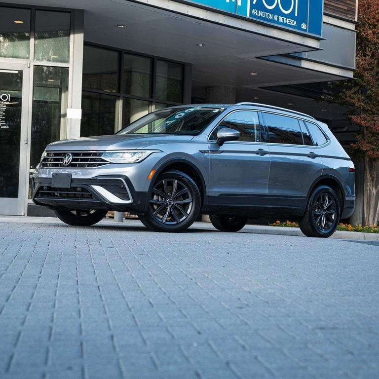 used 2022 Volkswagen Tiguan car, priced at $21,000