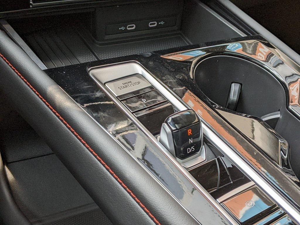 new 2025 Volkswagen Atlas car, priced at $41,796