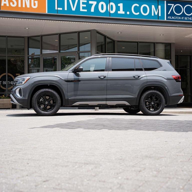 new 2025 Volkswagen Atlas car, priced at $41,796
