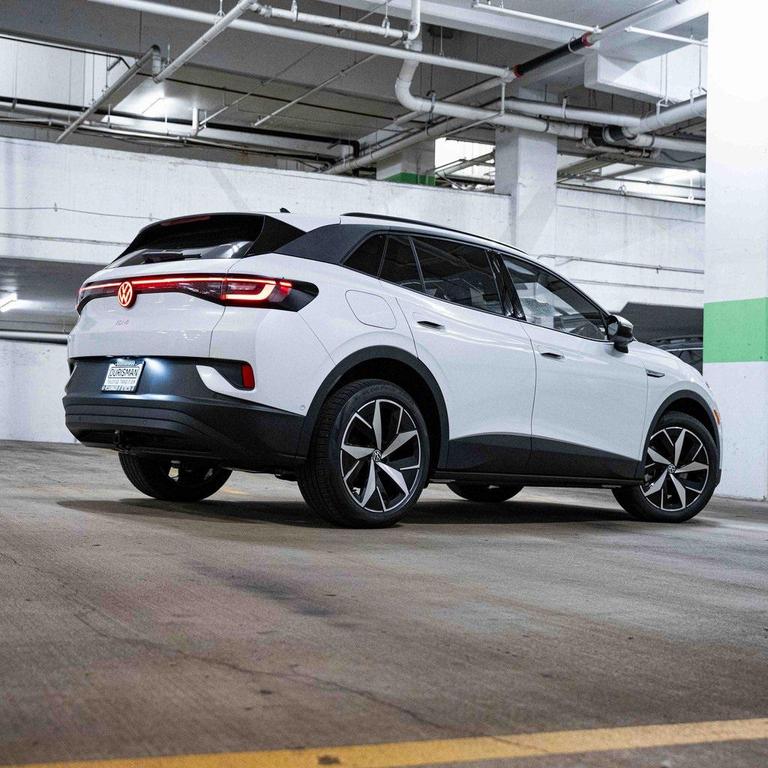 new 2025 Volkswagen ID.4 car, priced at $51,726