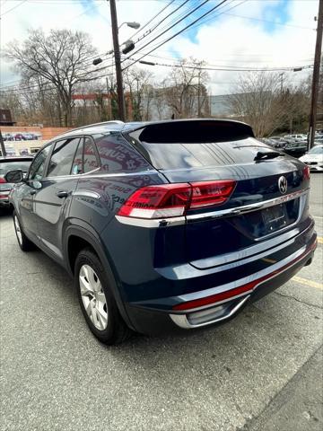 used 2021 Volkswagen Atlas Cross Sport car, priced at $18,500