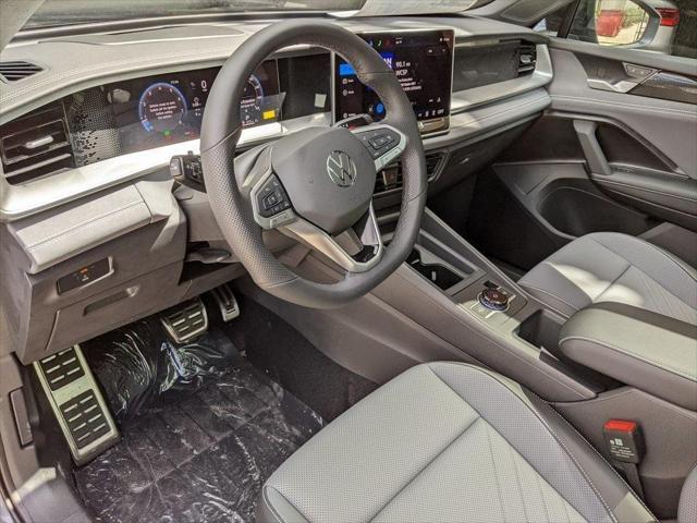 new 2025 Volkswagen Tiguan car, priced at $37,986
