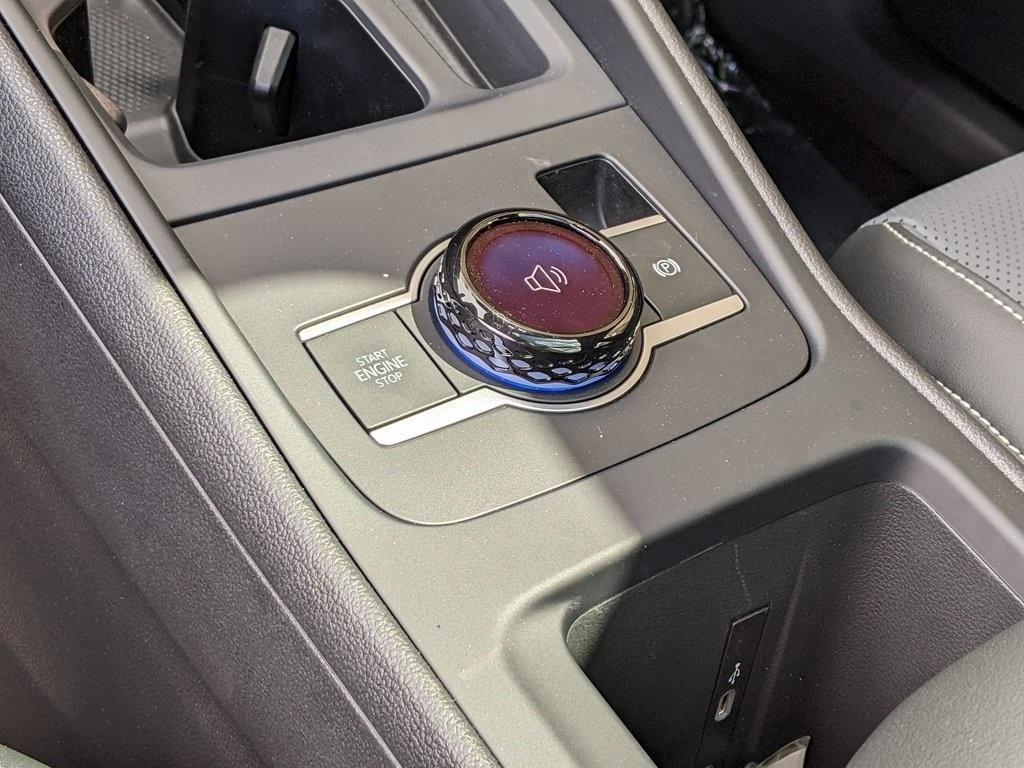 new 2025 Volkswagen Tiguan car, priced at $36,986