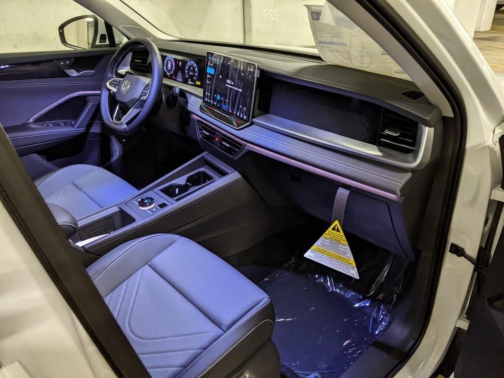 new 2025 Volkswagen Tiguan car, priced at $33,791