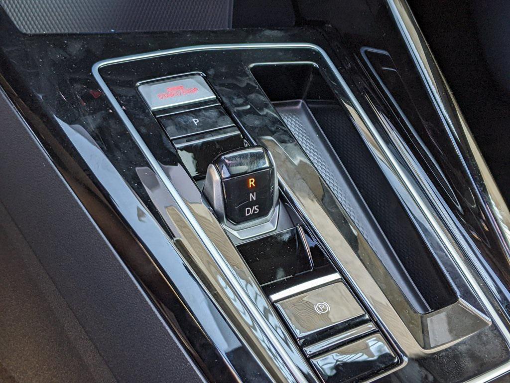 new 2025 Volkswagen Golf GTI car, priced at $39,265