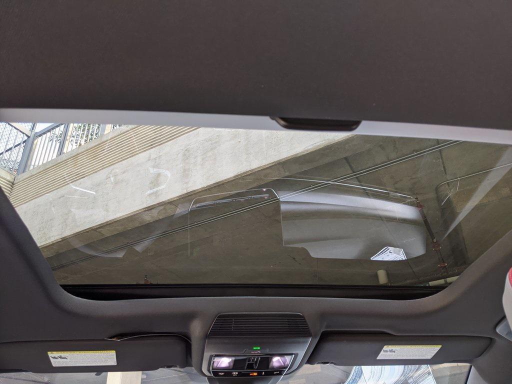 new 2025 Volkswagen Golf GTI car, priced at $39,265