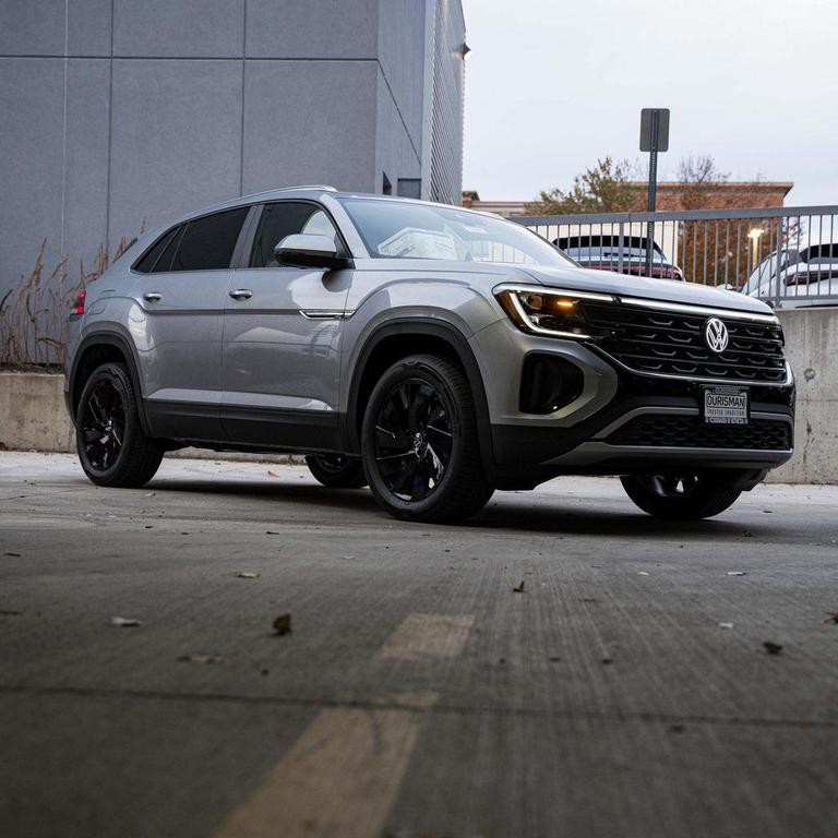 new 2026 Volkswagen Atlas Cross Sport car, priced at $45,746